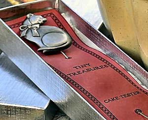 Cat Lovers,Cat Collectibles,Music Boxes,Litter Boxes, Cat Tote Bags, Leads, Cat Harnesses, Cat Grooming Tools